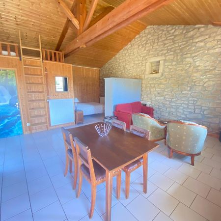Gite Les Sablieres Saint-Lattier Екстер'єр фото