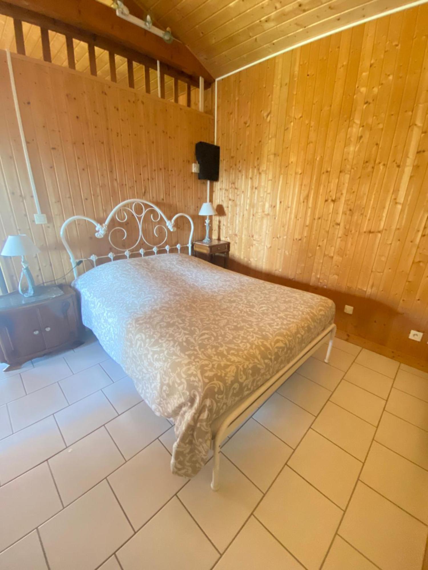 Gite Les Sablieres Saint-Lattier Екстер'єр фото